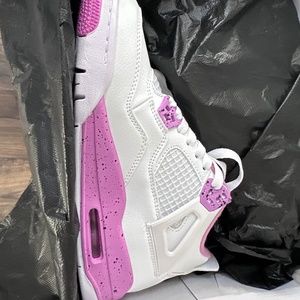 Air Jordan Pink Oreo 4s